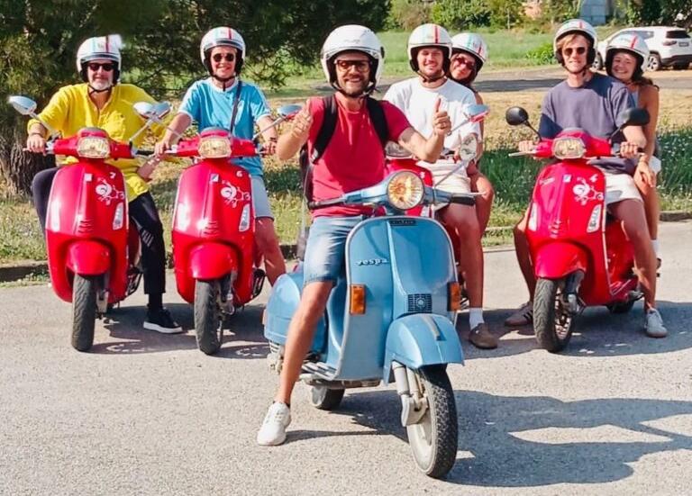 Vespa gourmetopplevelse med Arianna og Friends